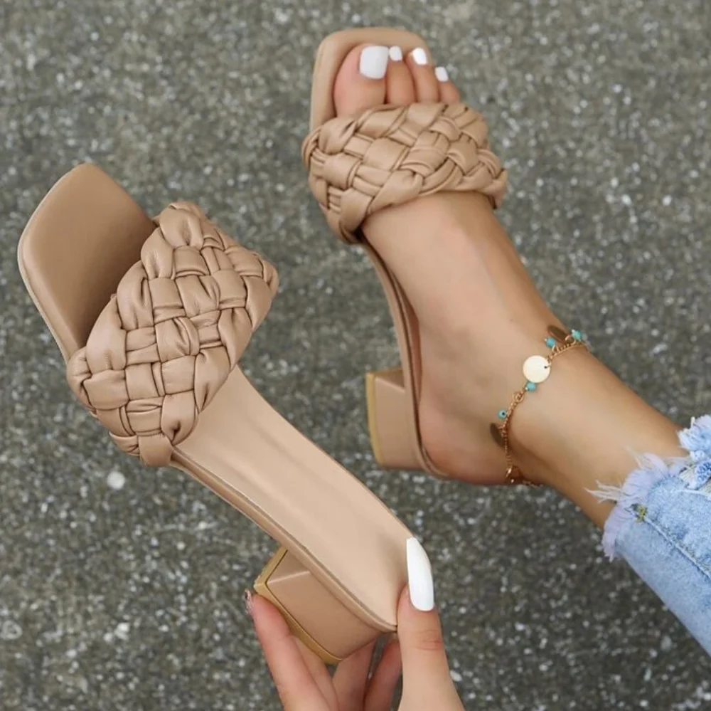 Braided sandals size 6 - Picture 1 of 8
